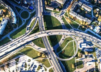 Ράλι στον κατασκευαστικό κλάδο – Ιστορική αύξηση 23,6% σε ένα έτος