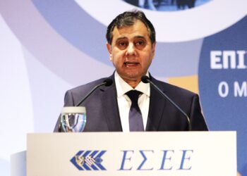 Εμπορικός πόλεμος ΗΠΑ-ΕΕ: Στις «παράπλευρες απώλειες» οι… καταναλωτές