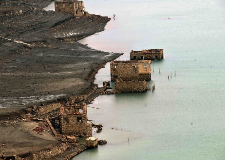 Λειψυδρία: Ο Μόρνος αποδυναμώνεται, η Υλίκη υποχωρεί, ο Μαραθώνας σε οριακή κατάσταση