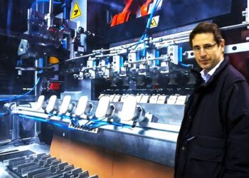 Ισχυρή χρονιά για την Παπουτσάνης με αύξηση 29% στα καθαρά κέρδη