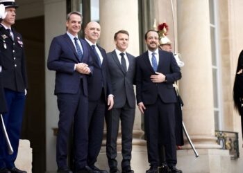 Μήνυμα σταθερότητας από Παρίσι: Ελλάδα, Κύπρος και Λίβανος στο ίδιο τραπέζι