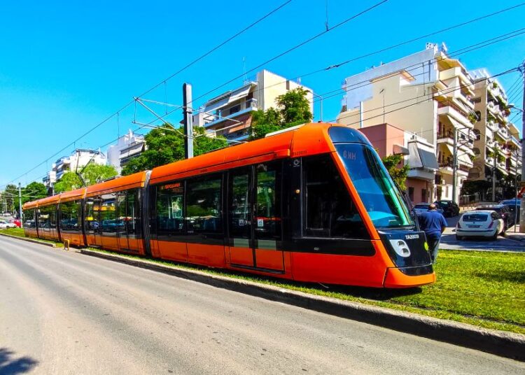 Αλλαγές σε μετρό και τραμ λόγω παρελάσεων της 25ης Μαρτίου