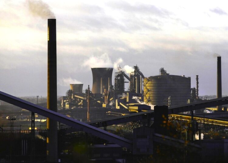 Εθνικοποίηση της British Steel: Το Λονδίνο σώζει το βρετανικό ατσάλι από το κινεζικό λουκέτο