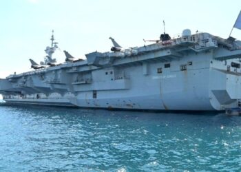 Charles De Gaulle στον Πειραιά: Ελληνική παρουσία στη ναυτική επιχείρηση «Clemenceau 25»