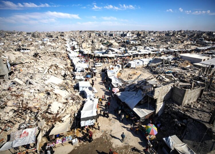 Το Ισραήλ ισοπεδώνει τη Ράφα: Φόβοι για εγκλωβισμό των κατοίκων χωρίς προμήθειες