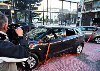 Έκρηξη στην καρδιά της Αθήνας: Ποιους «δείχνει» η βόμβα στη Hellenic Train