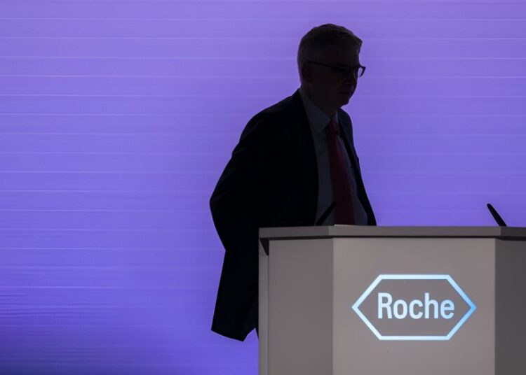Στο μικροσκόπιο των Ελβετών η αμερικανική αγορά φαρμάκου: Η Roche «ποντάρει» $50 δισ.