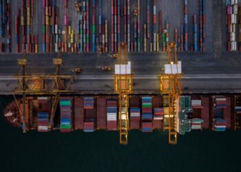 ΟΛΘ Α.Ε.: Ιστορικό υψηλό εσόδων και κερδοφορίας