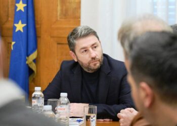 ΠΑΣΟΚ: Ο Ανδρουλάκης «ζυγίζει» αντιδράσεις…