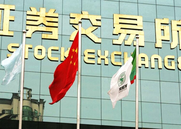 Τα πρωτοσέλιδα των εφημερίδων Τετάρτη 9 Απριλίου 2025