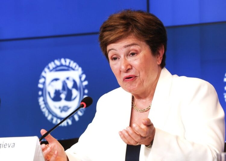 Νέα προειδοποίηση ΔΝΤ για επαπειλούμενο κραχ από δασμούς στις παγκόσμιες αγορές