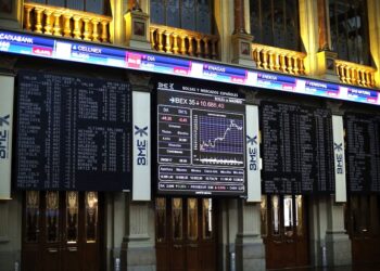 Τα πρωτοσέλιδα των εφημερίδων Τετάρτη 9 Απριλίου 2025