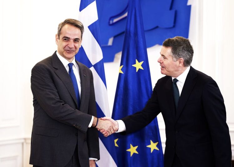 Μητσοτάκης σε πρόεδρο Eurogroup Donohoe: Είμαστε υπέρ μιας αμοιβαία συμφωνίας της ΕΕ με τις ΗΠΑ
