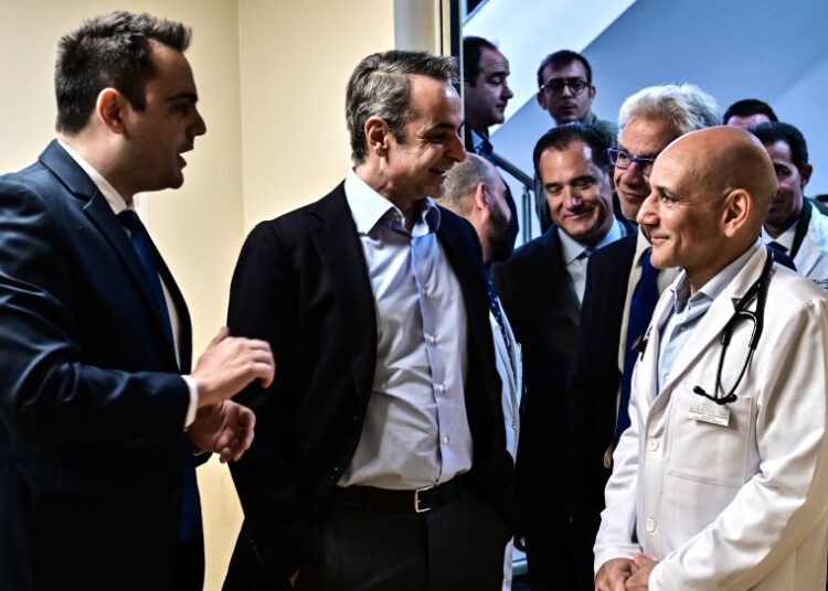 Το ΕΣΥ αλλάζει πρόσωπο: Επίσκεψη Μητσοτάκη στο πλήρως ανακαινισμένο Τζάνειο