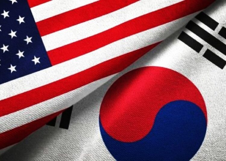 Ξανά στο τραπέζι των διαπραγματεύσεων η Σεούλ για τους δασμούς Τραμπ