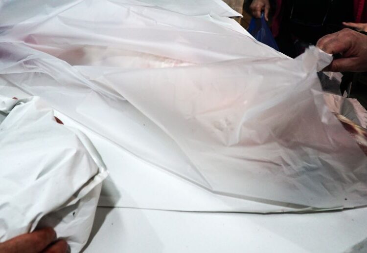 Πάσχα με «τσουχτερό» οβελία: Που οφείλεται η εκτόξευση τιμών