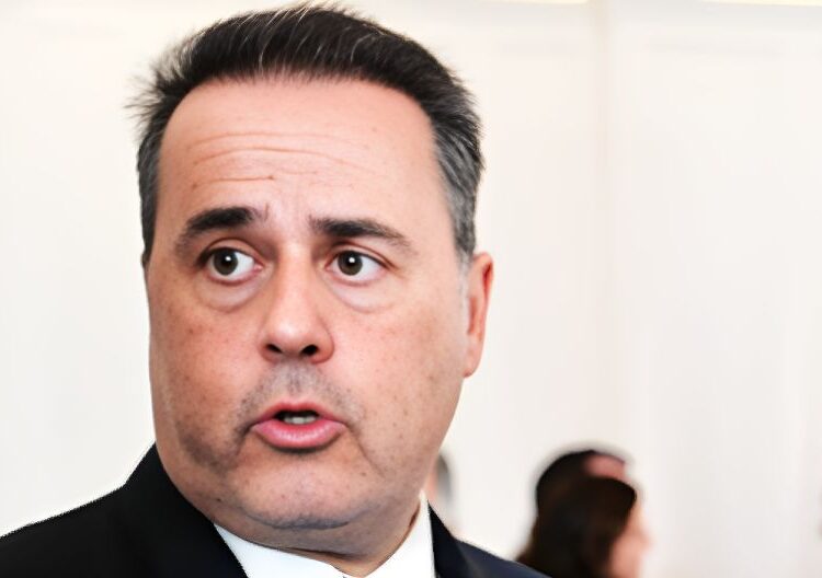 Κλιματικοί στόχοι με κοινωνικό αντίκρισμα: Το μήνυμα Παπασταύρου στην Κομισιόν