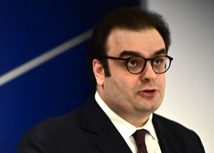 Ρήτρα διαφυγής και άμυνα: Η Ελλάδα θέτει κόκκινες γραμμές στο Eurogroup