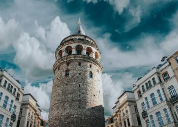 Τι ψάχνει η ΕΥΠ στις αγοραπωλησίες ακινήτων από Τούρκους σε στρατηγικά σημεία της Ελλάδας