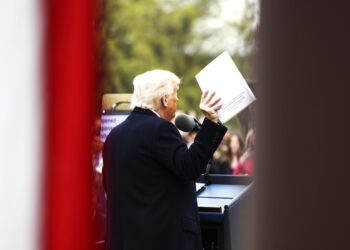 Με δασμούς στην τσέπη και εξαγωγές στο τραπέζι ο εμπορικός διάλογος των ΗΠΑ