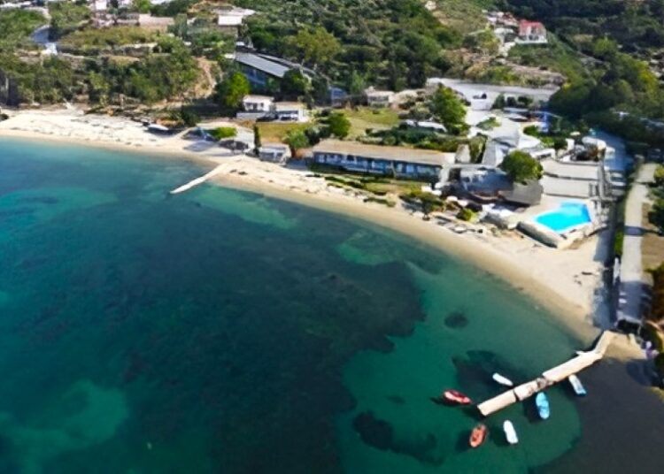 ΕΤΑΔ: Ξεκινά ο διαγωνισμός για το εμβληματικό Ξενία της Χαλκιδικής