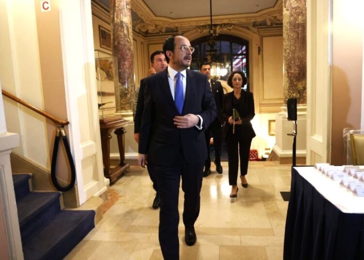 Η Κύπρος «χτυπά» το καμπανάκι της Wall Street: Τιμητική εκδήλωση NYSE για τη Safe Bulkers (video)