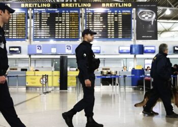 ΑΑΔΕ:  Ρεκόρ λαθρεμπορίου το 2025 – «Χρυσές» κατασχέσεις σε αεροδρόμια και σύνορα