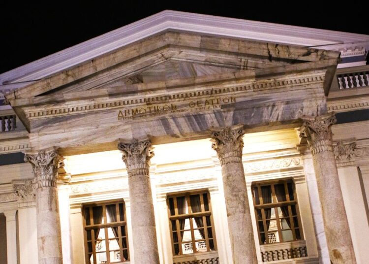 Βραδιά Μόδας στον Πειραιά για στήριξη της τοπικής αγοράς