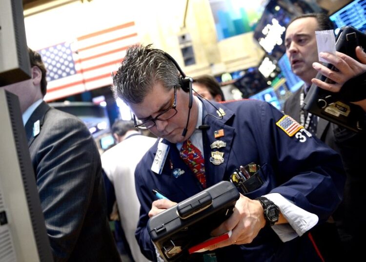 Αγορές σε νευρικό κλοιό: Ευρώ, πετρέλαιο και Bitcoin γράφουν νέο «αφήγημα»