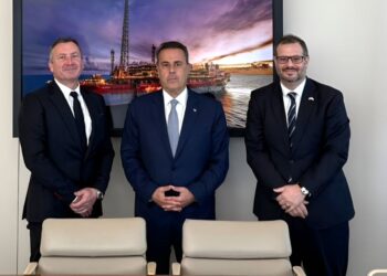 Ενεργειακή διπλωματία: Στο Τέξας για LNG και επενδύσεις ο Παπασταύρου