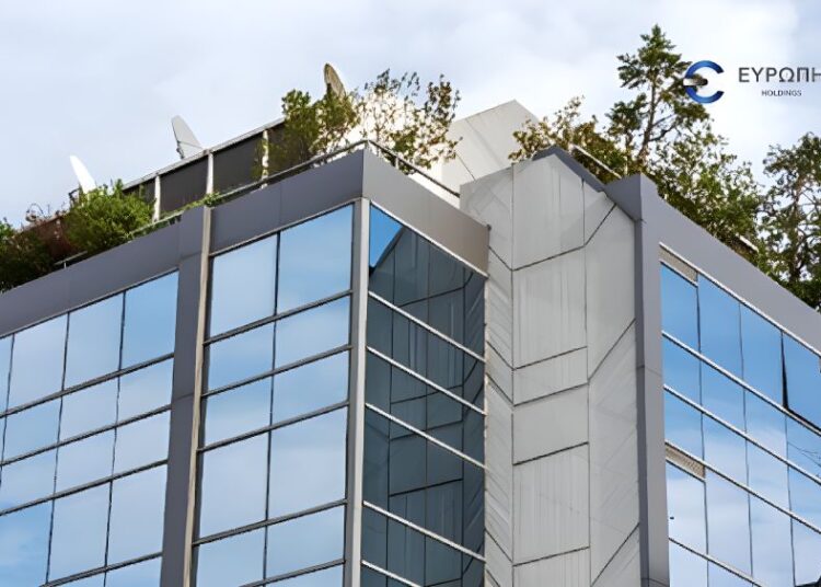 Η ΕΥΡΩΠΗ HOLDINGS χτίζει ηγεσία στις ασφάλειες: Εξαγοράζει τη NAK και την ΑΜΥΝΑ