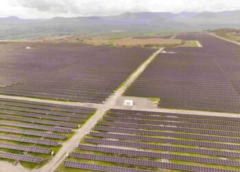 Όμιλος ΔΕΗ: Ξεκινά η δεύτερη φάση κατασκευής του φωτοβολταϊκού πάρκου 490MW στη Μεγαλόπολη