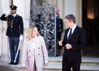 Στρατηγική συμφωνία Ελλάδας-Ιταλίας: 360 εκατ. ευρώ για νέο σιδηρόδρομο