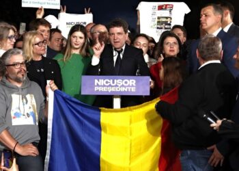 Ανατροπή στις κάλπες της Ρουμανίας: Ευρωπαϊκή νίκη με φόντο ακροδεξιές αντιδράσεις