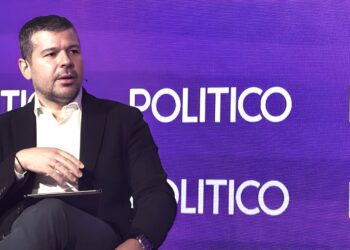 Στάσσης από Βρυξέλλες: Mega data center και 3 GW ΑΠΕ στη Δ.Μακεδονία – Η ΔΕΗ επενδύει €5,75 δισ. στο μέλλον