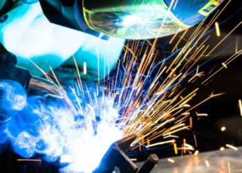 Έρχονται επενδύσεις στην αμυντική βιομηχανία: Στην πρώτη γραμμή Metlen, Theon, Unisystems