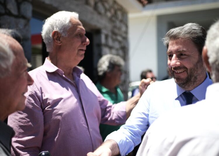 Σκάνδαλο ΟΠΕΚΕΠΕ: Ο Ανδρουλάκης δείχνει Μητσοτάκη και ΣΥΡΙΖΑ