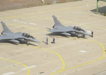 Μπορεί η Γαλλία να κλειδώσει τα Rafale της Ελλάδας; Τι έγινε στην Ινδία;