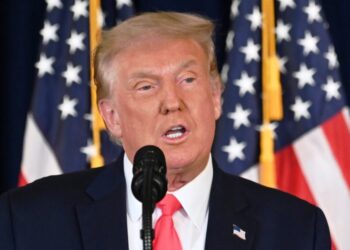 Bloomberg: Απώλειες άνω του 10% για τα ουκρανικά ομόλογα σε δολάρια