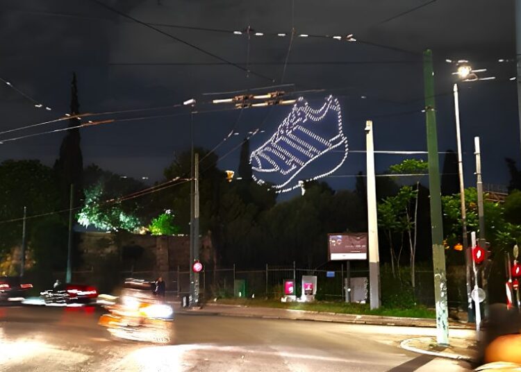 Αντιδράσεις για το drone show της Adidas στην Ακρόπολη – Στο στόχαστρο της Εισαγγελίας