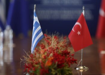 Ελλάδα - Τουρκία: Συνεργασία στην κόψη του ξυραφιού με το ενδεχόμενο της ανατροπής