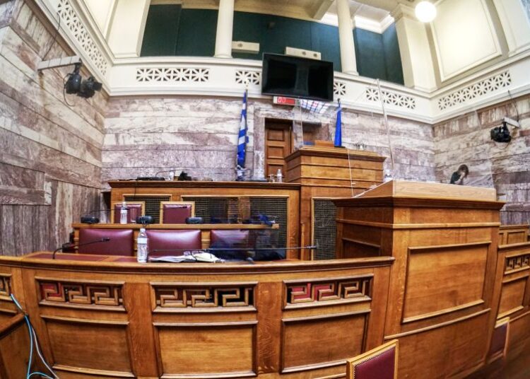 Το ΠΑΣΟΚ ζητά ακρόαση πρώην υπουργών και προέδρων ΟΠΕΚΕΠΕ στην Επιτροπή Θεσμών