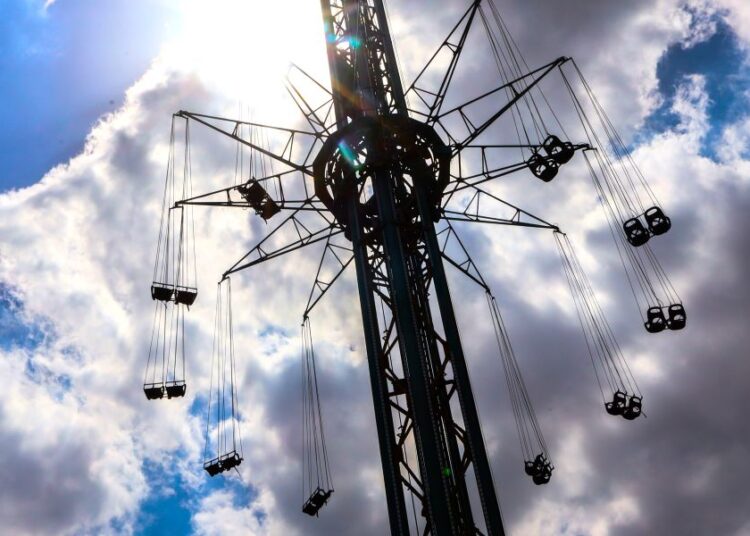 Απότομη αλλαγή στον καιρό: Βροχές, καταιγίδες και βοριάδες