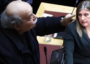 Ανεβάζει ένταση η εσωκομματική σκακιέρα στην Αριστερά από την… «κρεβατοκάμαρα» της Βουλής