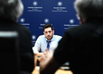 Συνάντηση Κυρανάκη με οικογένειες θυμάτων τροχαίων: «Θα σώσουμε ζωές, ακόμη κι αν δεν αρέσει»