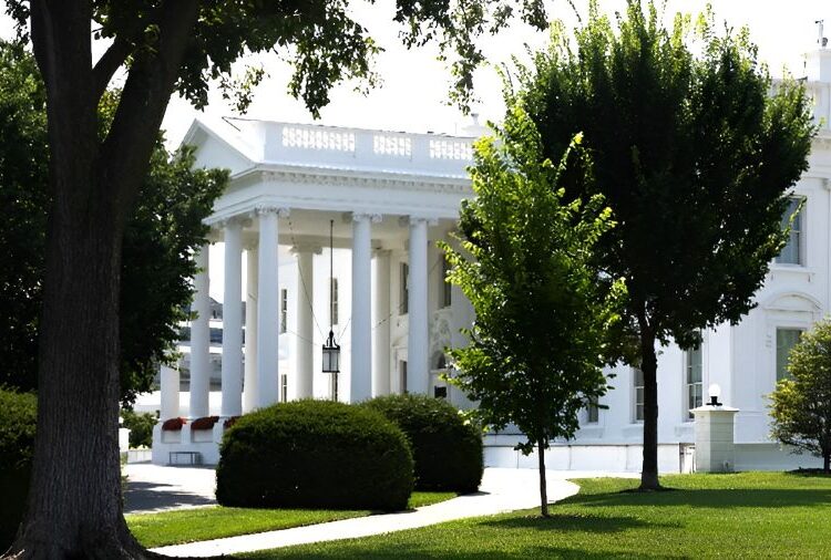 Η Ουάσινγκτον βάζει «φρένο» στην κινεζική προσμονή για δασμολογικές ελαφρύνσεις