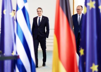 Η Ελλάδα και η «παρεξηγημένη» εξαήμερη εργασία: Τι ισχύει στην πράξη ομολογία Μητσοτάκη