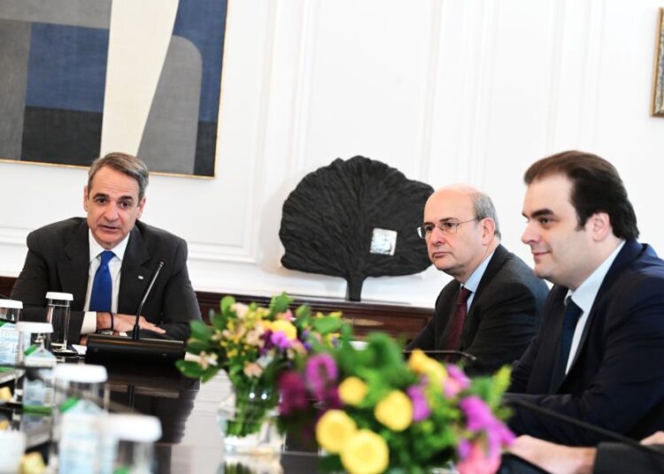 Πέντε μέτρα – Ένα στοίχημα: Φθηνότερη στέγη και διαφάνεια στην κτηματαγορά