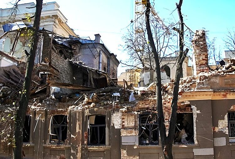 Πόλεμος Ουκρανία: Ξεκίνησε η ρωσική εκεχειρία, αλλά οι επιθέσεις συνεχίζονται