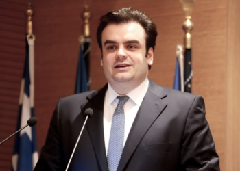 Στις Βρυξέλλες ο Πιερρακάκης: Eurogroup, ECOFIN και ψηφιακό ευρώ στο τραπέζι